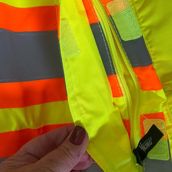 Viking® Professional 6410 Arctic 300D Trilobal Rip-Stop Insulated Bib Pants - Picture 11 of 16